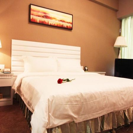 שנג'ן Shenggao Hotel מראה חיצוני תמונה