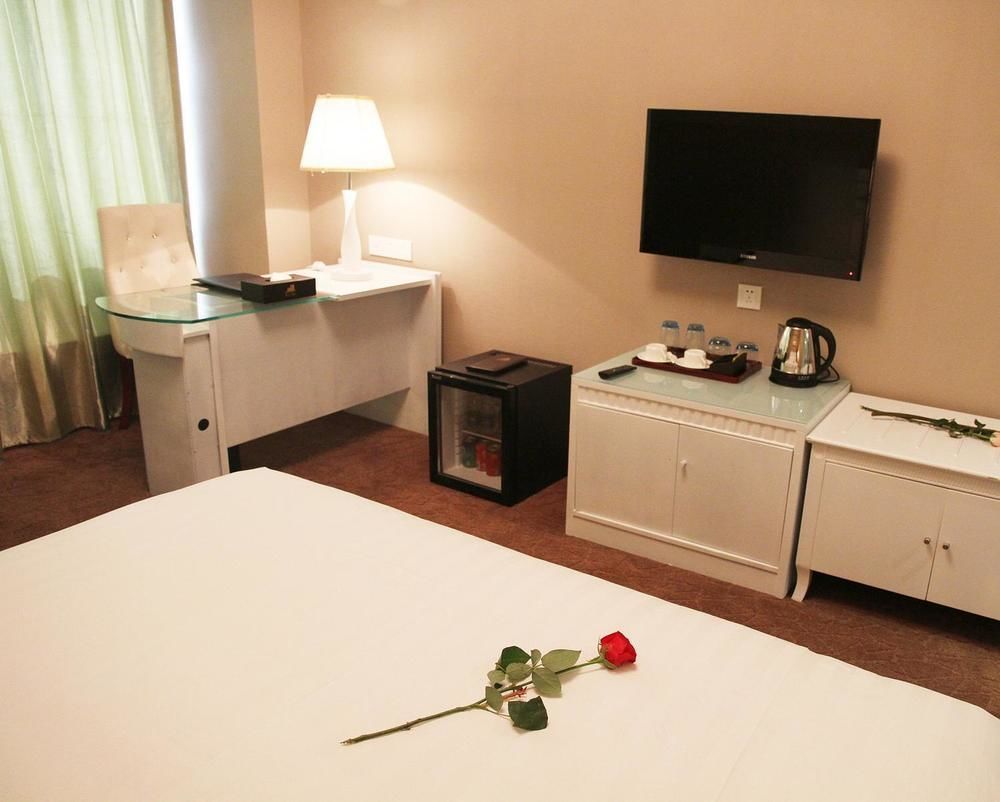 שנג'ן Shenggao Hotel מראה חיצוני תמונה