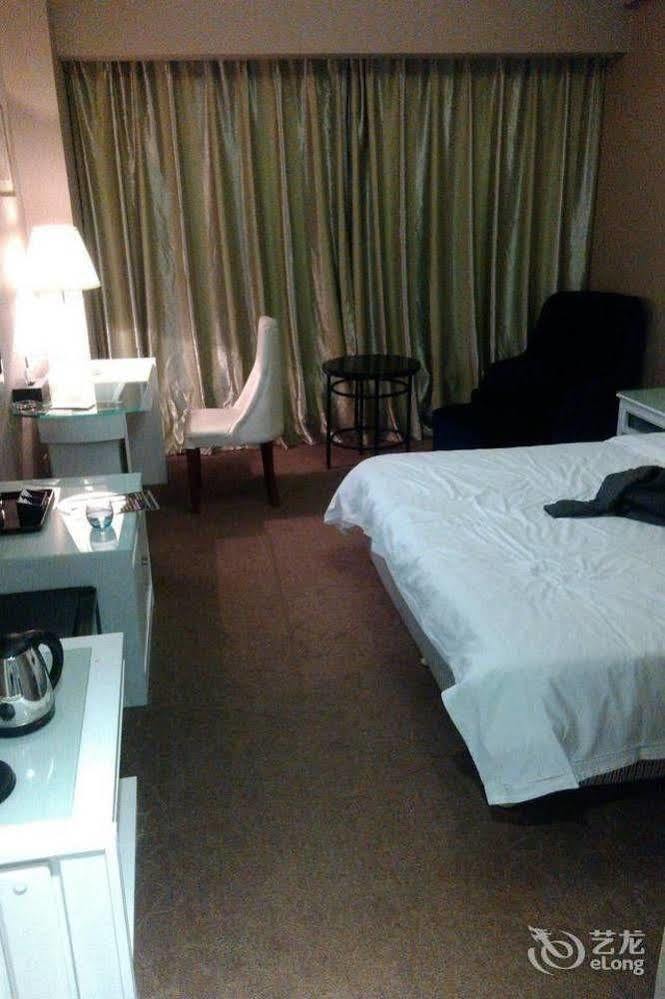 שנג'ן Shenggao Hotel מראה חיצוני תמונה
